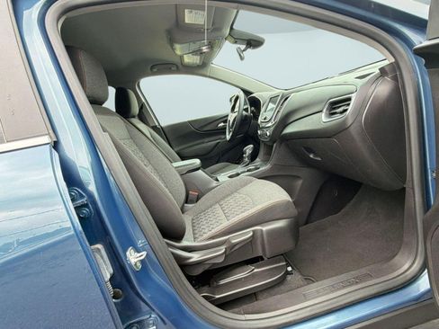 Used 2024 Chevrolet Equinox LT FWD image 26