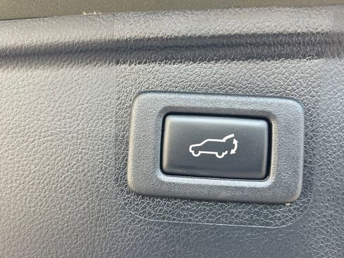 Used 2015 Subaru Outback 2.5i Premium image 23