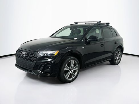 Used 2025 Audi Q5 2.0T Premium image 3
