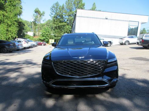 Used 2025 Genesis GV80 3.5T Prestige AWD/4WD image 2