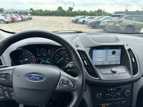 Used 2019 Ford Escape SEL AWD/4WD image 19