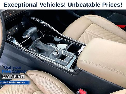 Used 2025 Kia Sorento SX Prestige w/ Olive Brown Leather Package AWD/4WD image 18