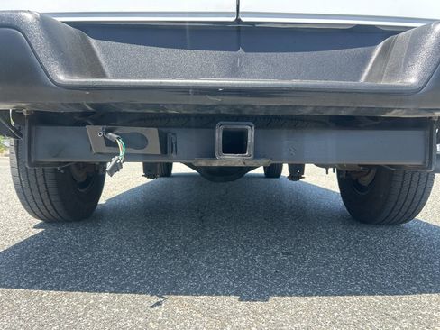 Used 2022 Chevrolet Express 2500 w/ Driver Convenience Package RWD image 30