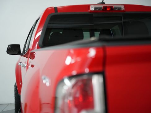 Used 2016 GMC Canyon SLT w/ Driver Alert Package image 61