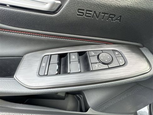 New 2026 Nissan Sentra SR w/ Floor Mat Package image 13
