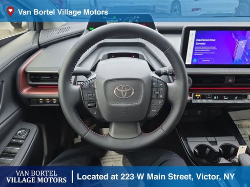 Used 2024 Toyota Prius Prime XSE Premium image 13