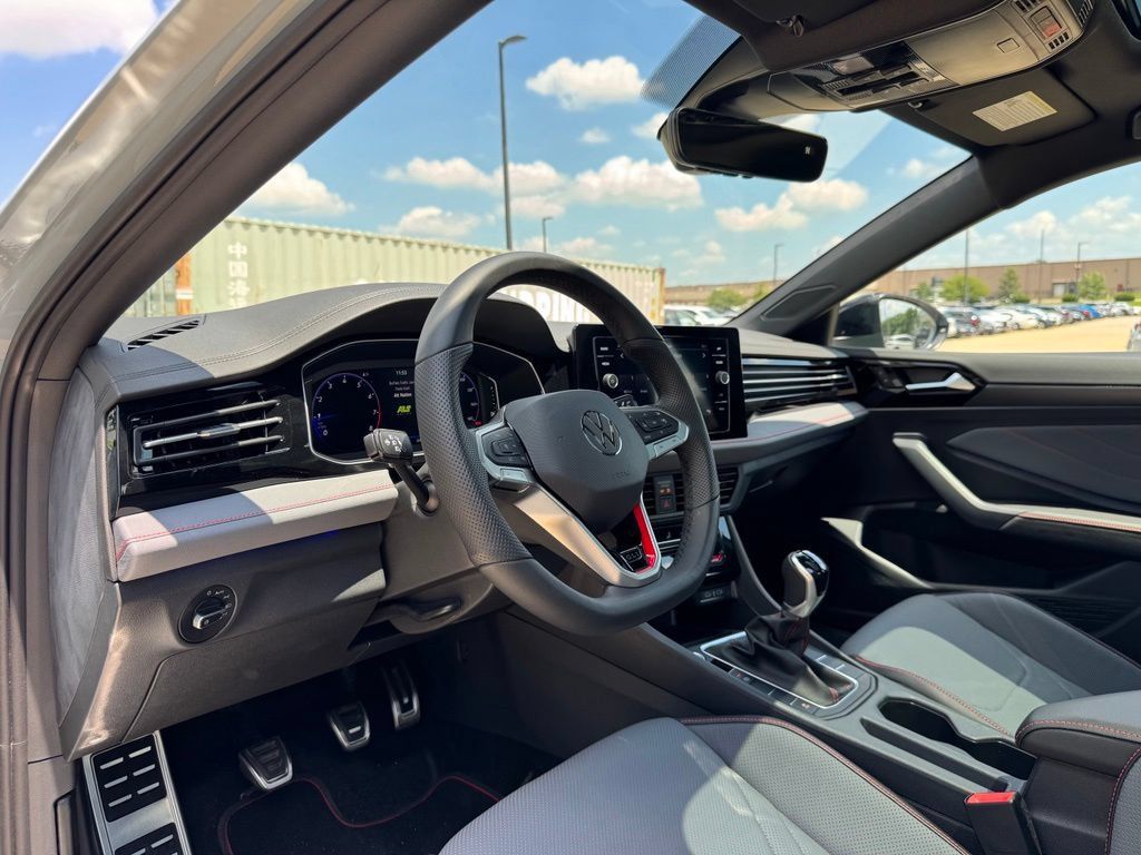 New 2026 Volkswagen Jetta GLI Autobahn FWD image 4
