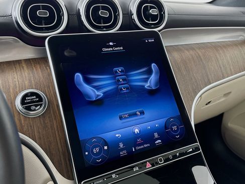 Certified 2024 Mercedes-Benz GLC 300 4MATIC image 16