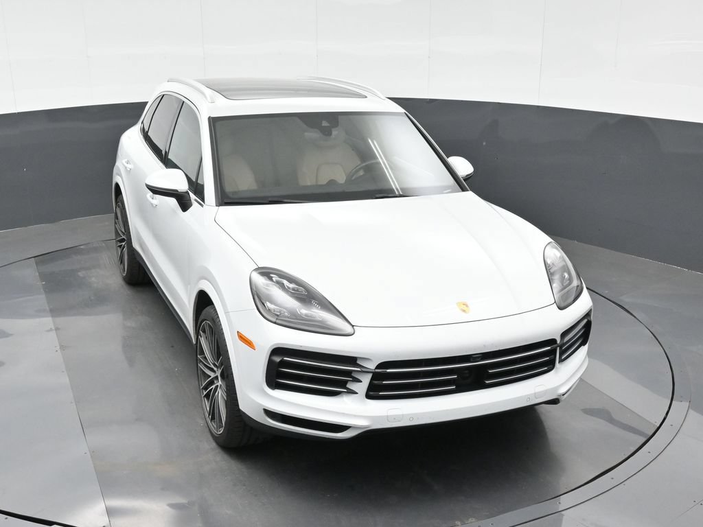 Certified 2022 Porsche Cayenne AWD/4WD image 32