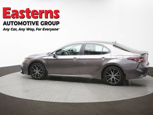 Used 2024 Toyota Camry SE FWD image 60