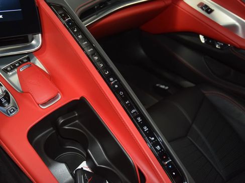 Used 2020 Chevrolet Corvette Stingray Premium Cpe w/ 3LT Preferred Equipment Group RWD image 30