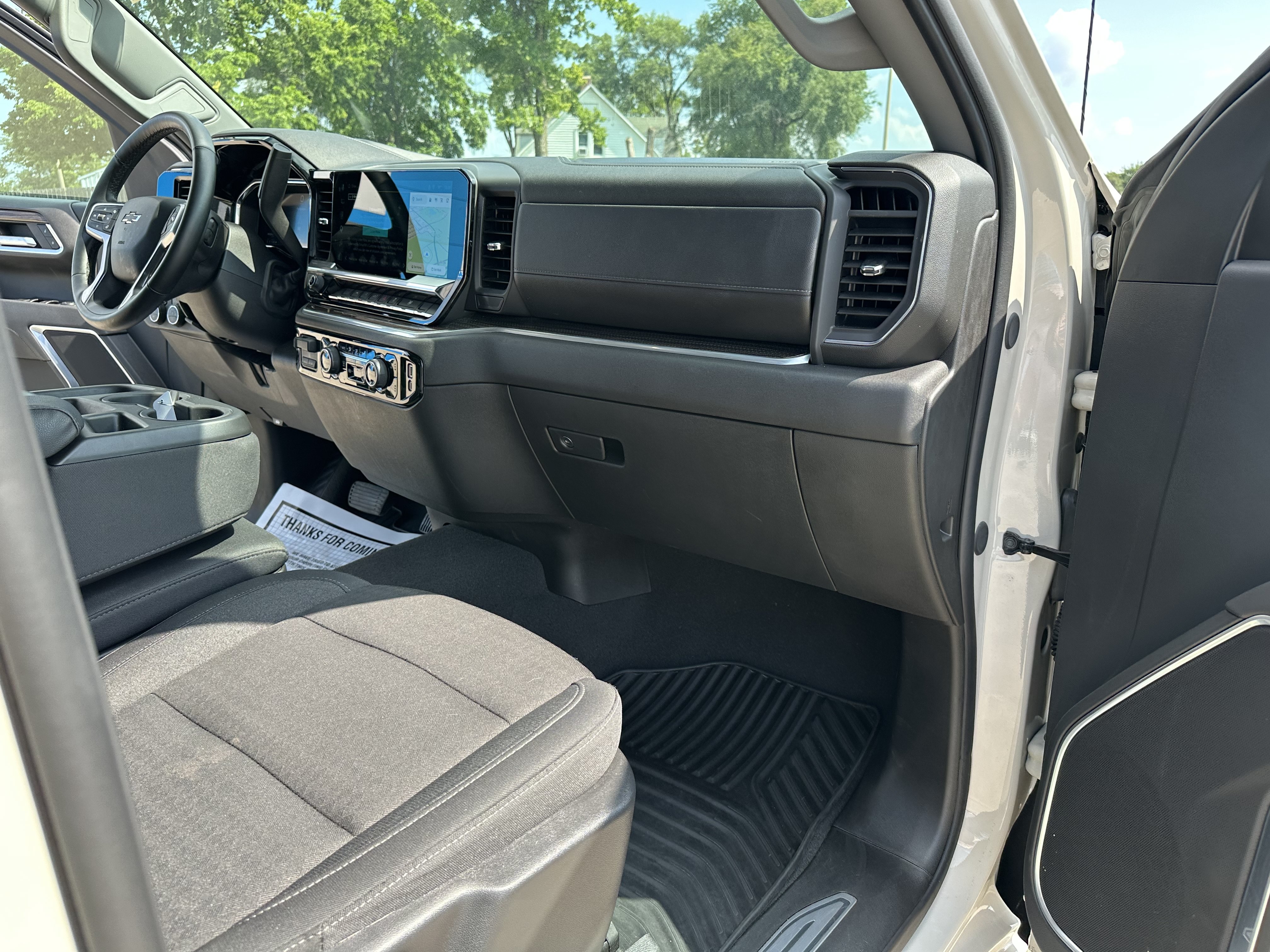 Used 2026 Chevrolet Silverado 1500 RST AWD/4WD image 31