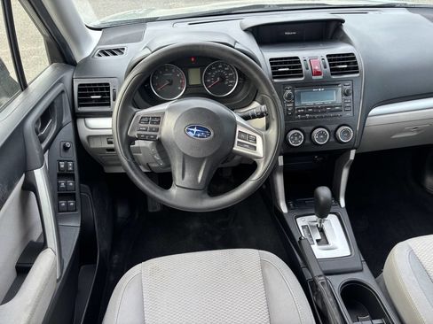 Used 2015 Subaru Forester 2.5i Premium w/ All-Weather Package AWD/4WD image 12