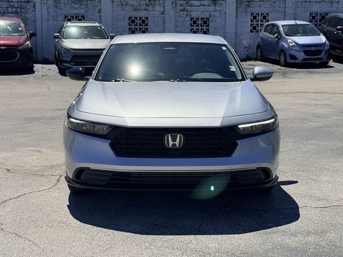 Used 2025 Honda Accord LX image 3