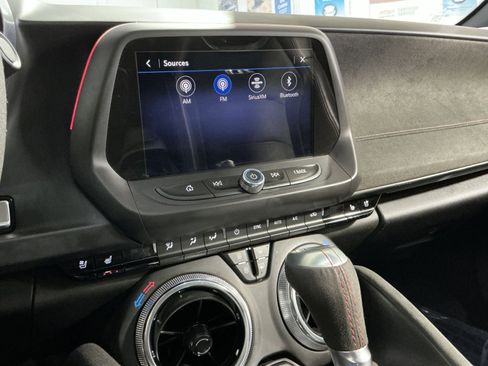 Used 2020 Chevrolet Camaro ZL1 image 26