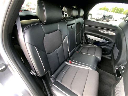 Used 2022 Genesis GV70 2.5T w/ Sport Prestige Package image 19