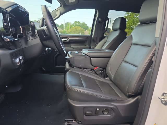 Used 2025 GMC Sierra 1500 SLT RWD image 10