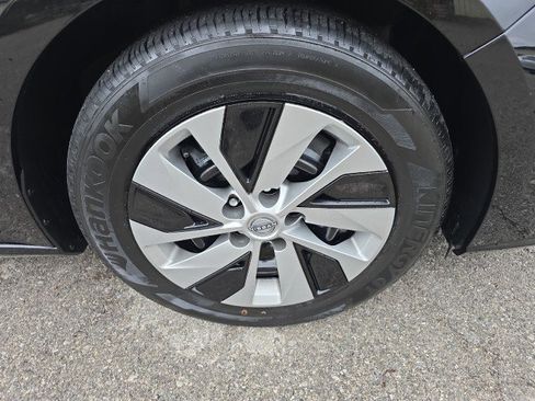 Used 2024 Nissan Altima 2.5 S image 13