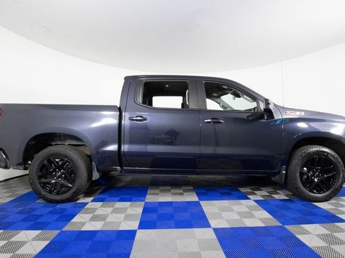 Used 2023 Chevrolet Silverado 1500 RST w/ Z71 Off-Road Package image 4