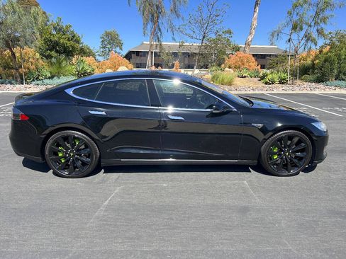 Used 2013 Tesla Model S RWD image 3