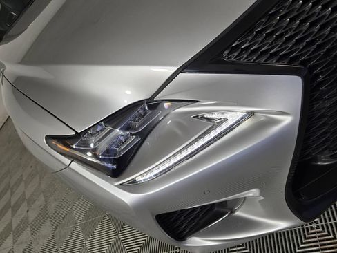 Used 2015 Lexus RC F RWD image 7