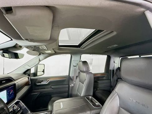 Used 2024 GMC Sierra 3500 Denali w/ Denali Reserve Package image 25