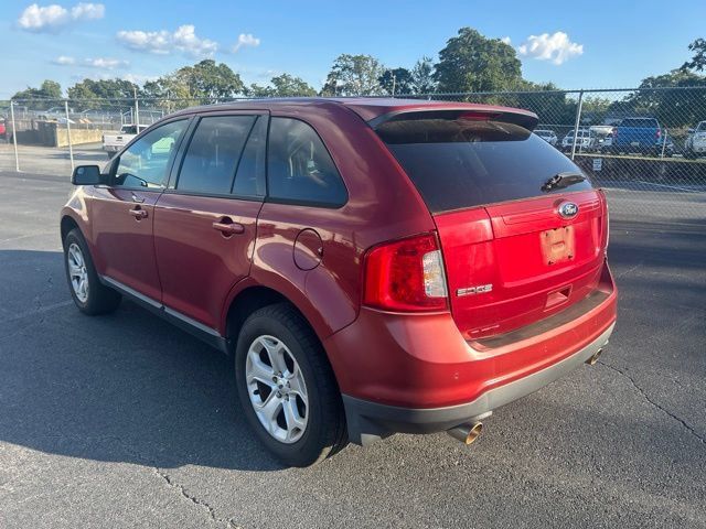 Used 2013 Ford Edge SEL w/ Driver Entry Pkg AWD/4WD image 3