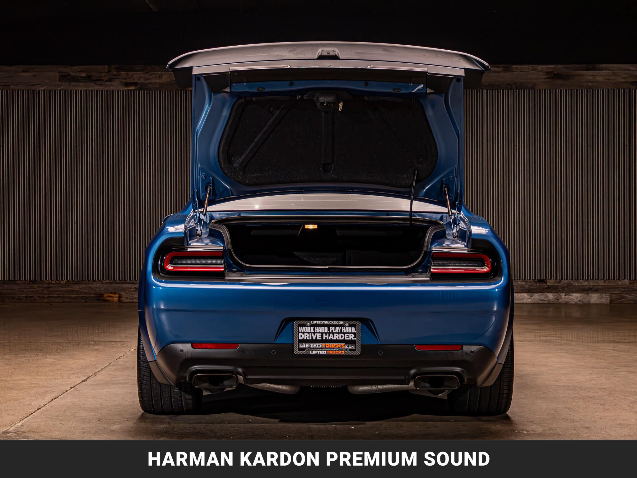Used 2023 Dodge Challenger SRT Hellcat RWD image 8
