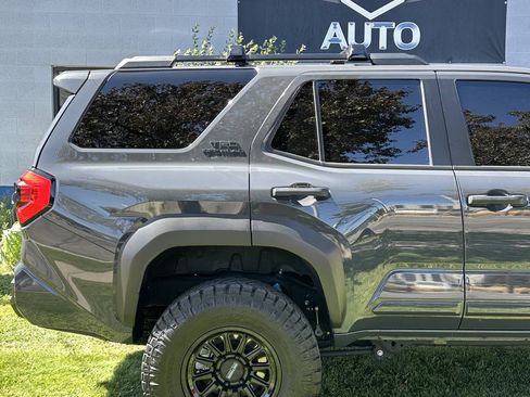 Used 2025 Toyota 4Runner TRD Off-Road Premium w/ Tow Technology Package AWD/4WD image 6