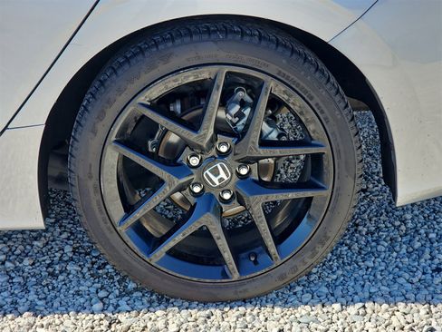 Used 2022 Honda Civic Sport image 10