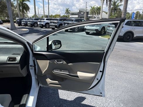 Used 2013 Honda Civic LX image 26