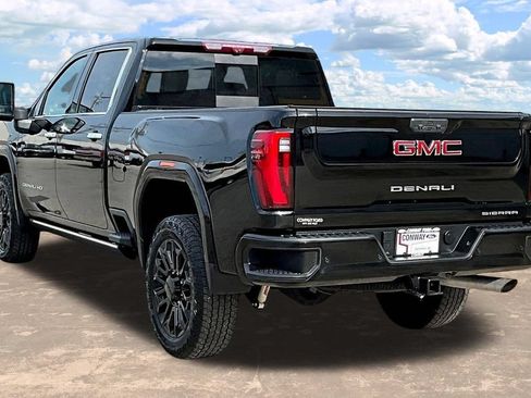 Used 2024 GMC Sierra 2500 Denali w/ Denali Reserve Package AWD/4WD image 5