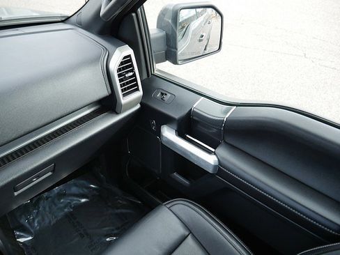 Used 2020 Ford F150 Lariat w/ Equipment Group 502A Luxury image 24