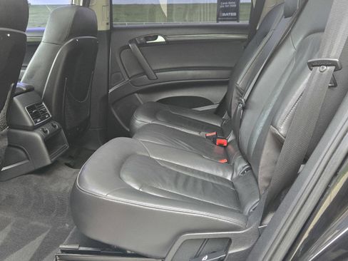 Used 2011 Audi Q7 3.0T Premium image 18