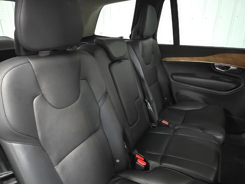 Used 2023 Volvo XC90 T8 Plus w/ Protection Package image 17