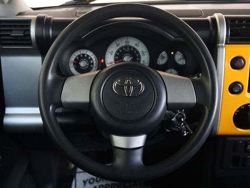 Used 2007 Toyota FJ Cruiser 4WD image 23