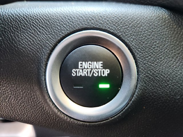 Used 2024 GMC Terrain SLT w/ Elevation Edition FWD image 19
