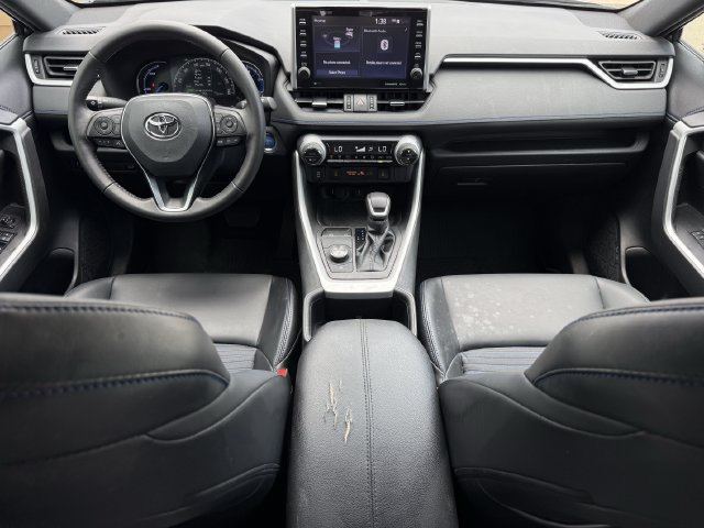Used 2022 Toyota RAV4 XSE AWD/4WD image 12