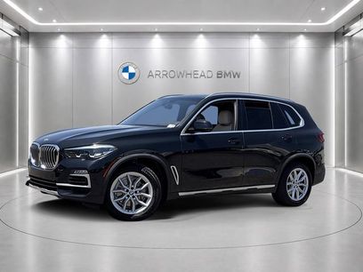 Used 2021 BMW X5 xDrive40i w/ Premium Package 2
