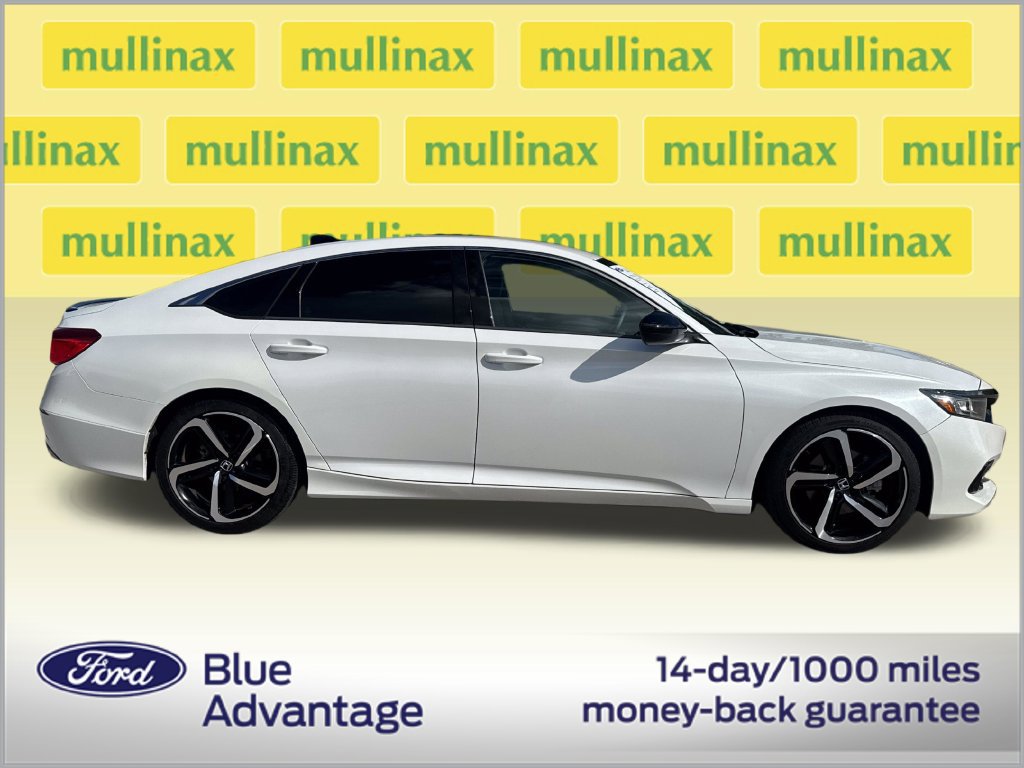 Used 2021 Honda Accord Sport image 2
