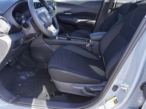 Used 2024 Nissan Kicks SV FWD image 21