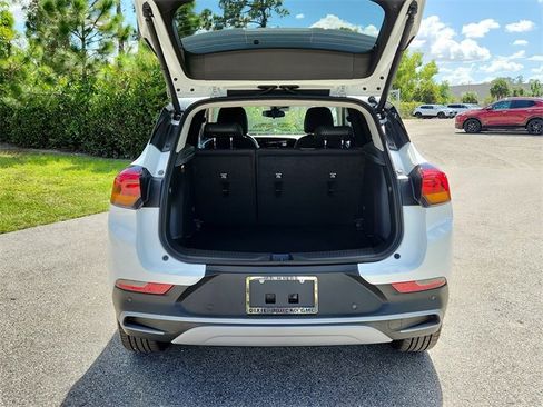 New 2026 Buick Encore GX Preferred w/ Advanced Technology Package image 5