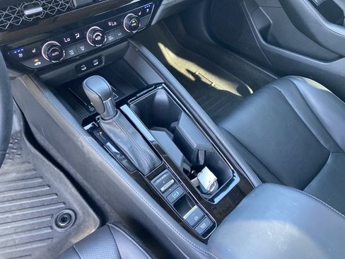 Used 2024 Honda Accord Touring image 17