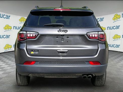 Used 2022 Jeep Compass Latitude w/ Convenience Group AWD/4WD image 5