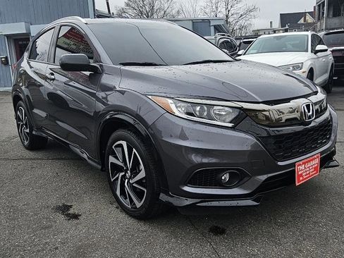 Used 2019 Honda HR-V Sport image 8