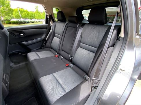 Used 2024 Nissan Rogue SV AWD/4WD image 20