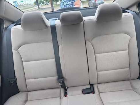 Used 2017 Hyundai Elantra SE w/ SE A/T Tech Package 03 image 11