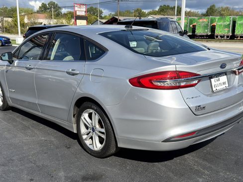 Used 2018 Ford Fusion S image 14