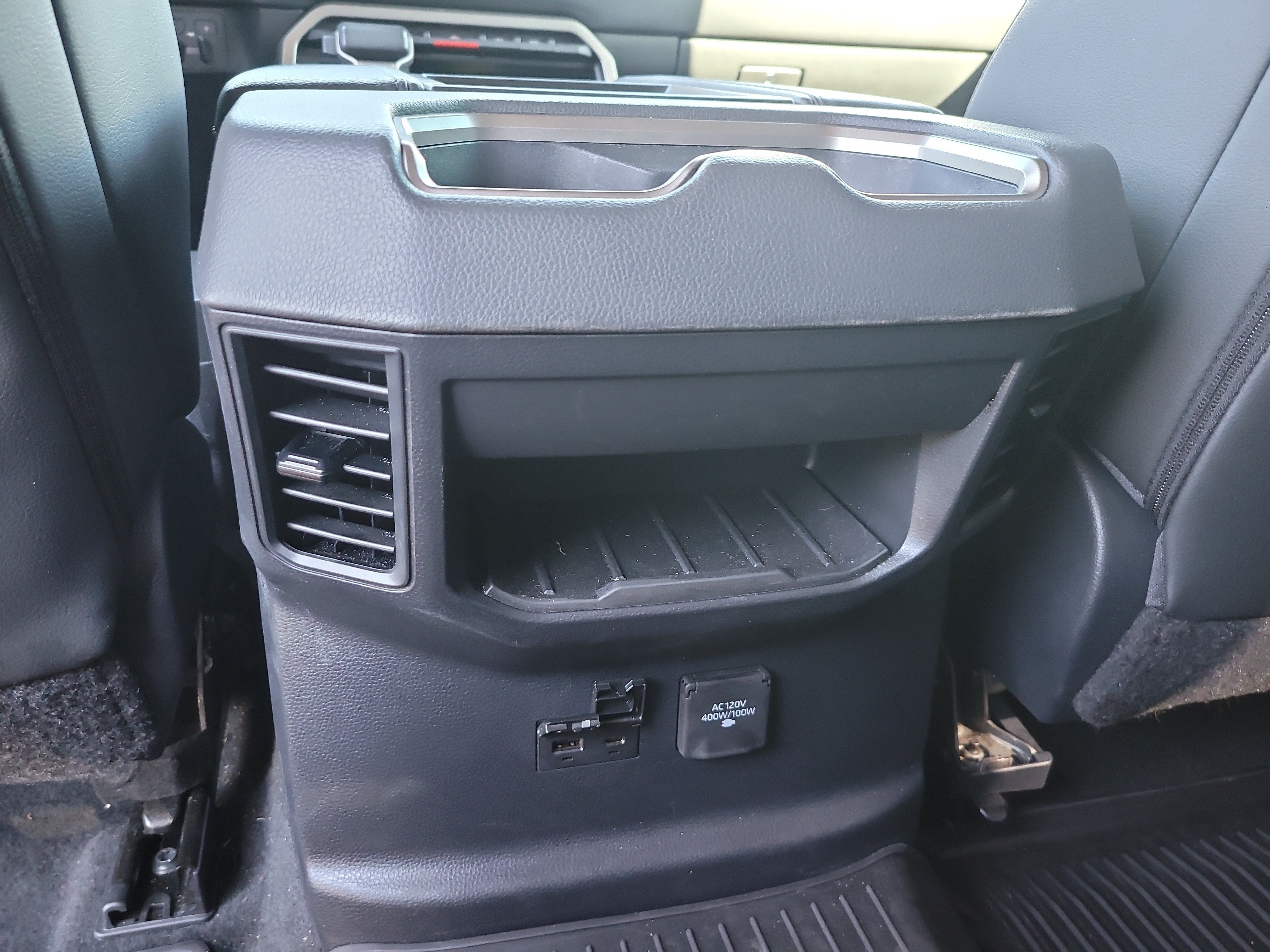 Used 2023 Toyota Tundra Limited AWD/4WD image 14