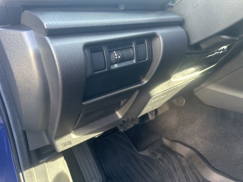 Certified 2025 Subaru Crosstrek 2.5i Limited image 11